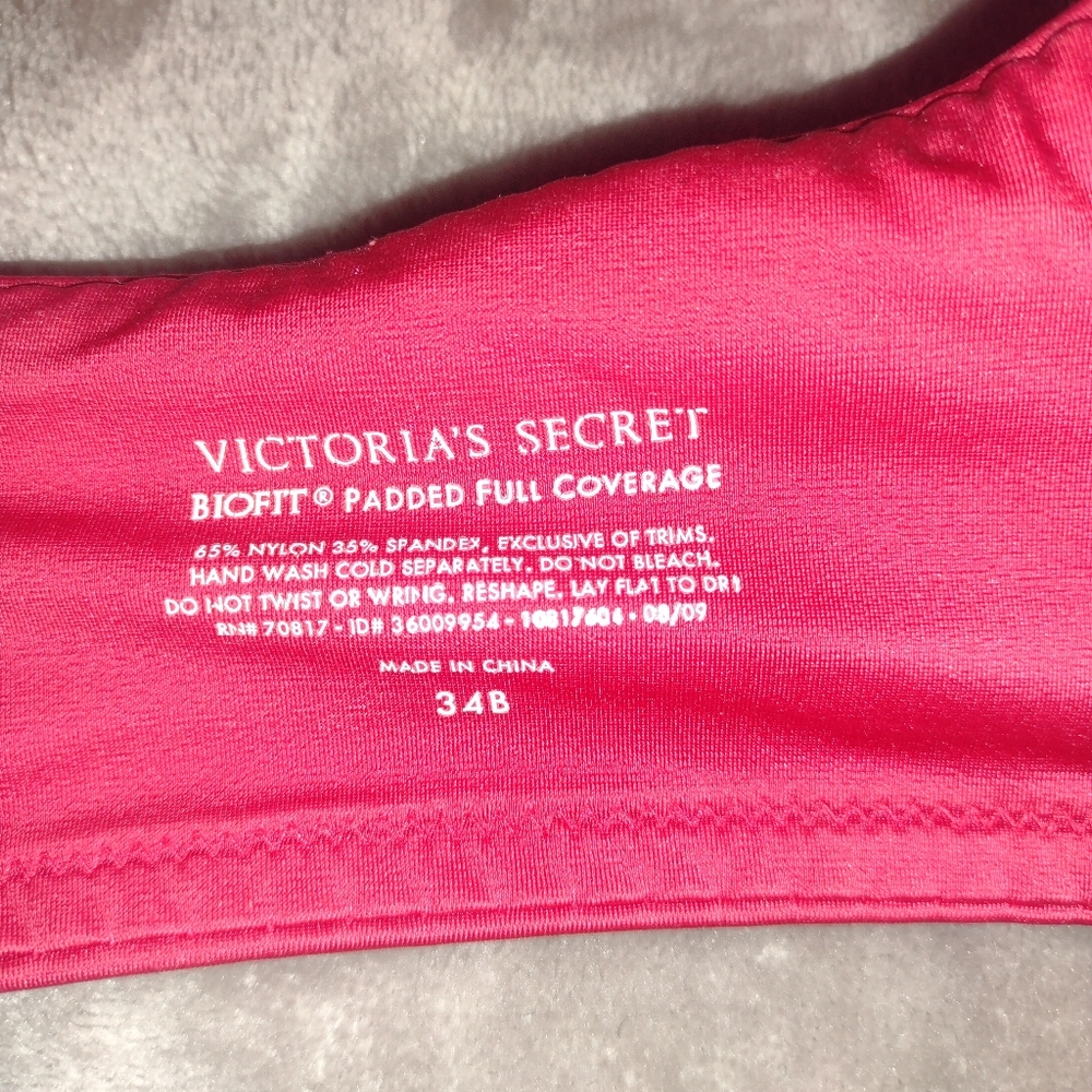 Woman's Red Victoria Secret Biofit Bra 34B - Picture 3 of 3